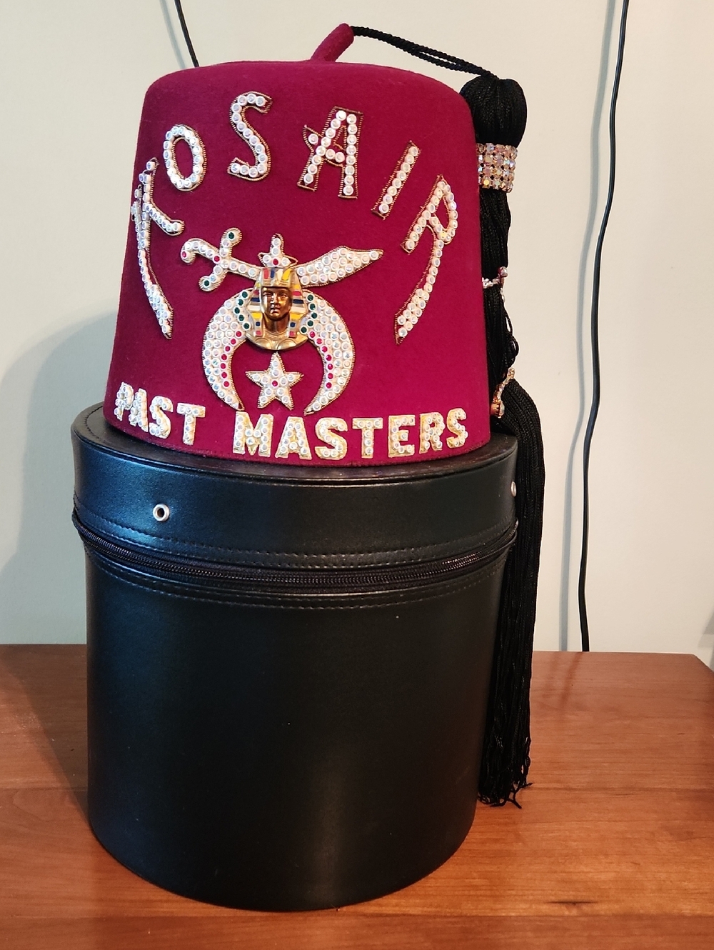 Masons (Kosair)Masters Burgundy Fez Hat with Rhinestone and Gold Emblem